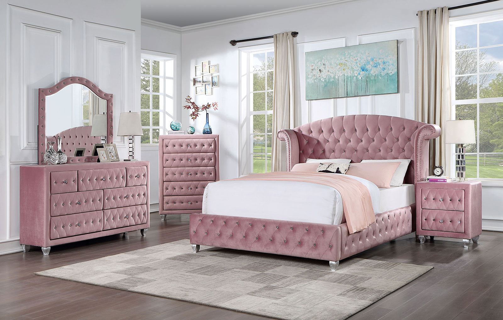 ZOHAR 5 Pc. Queen Bedroom Set w/ 2NS