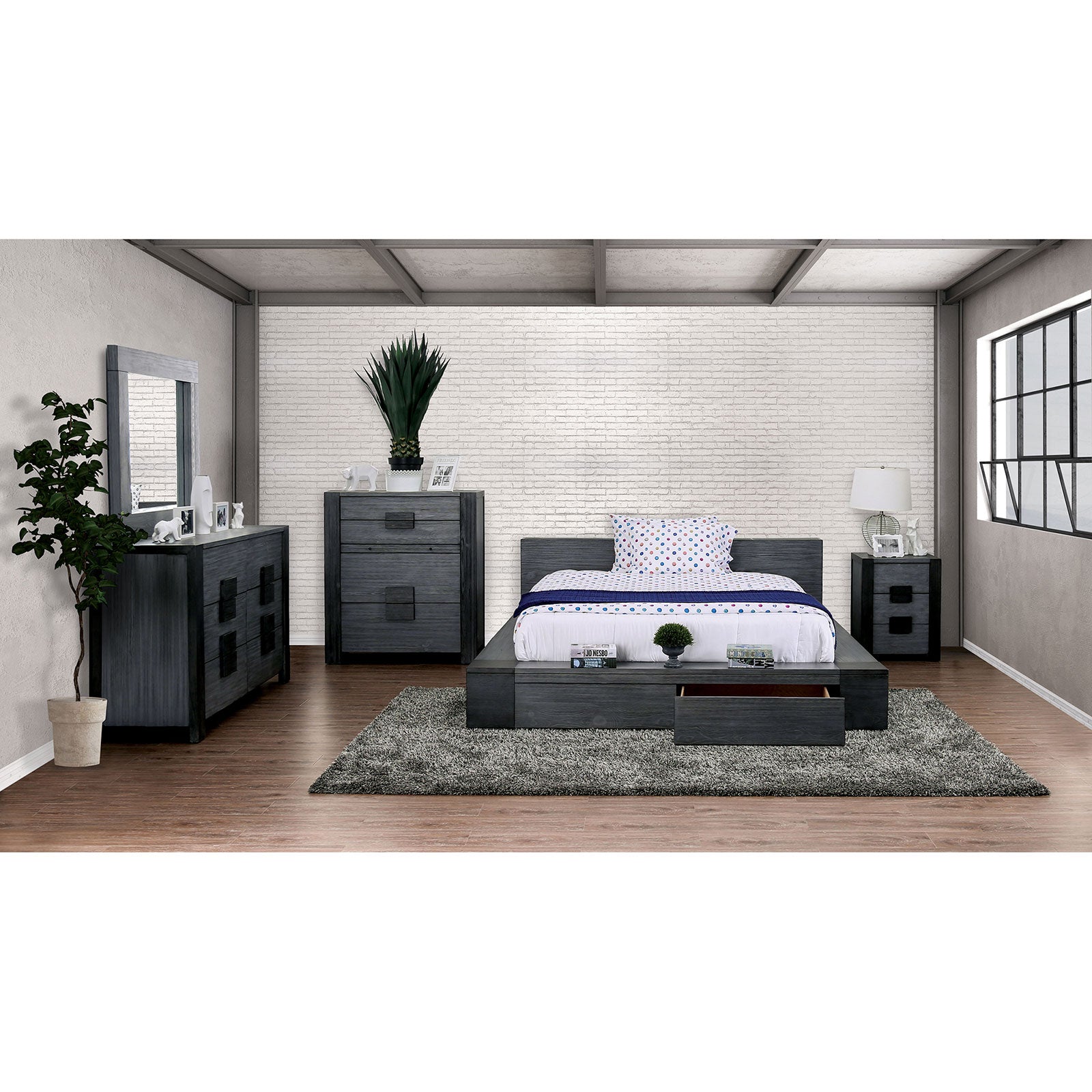 JANEIRO 5 Pc. Queen Bedroom Set w/ 2NS image