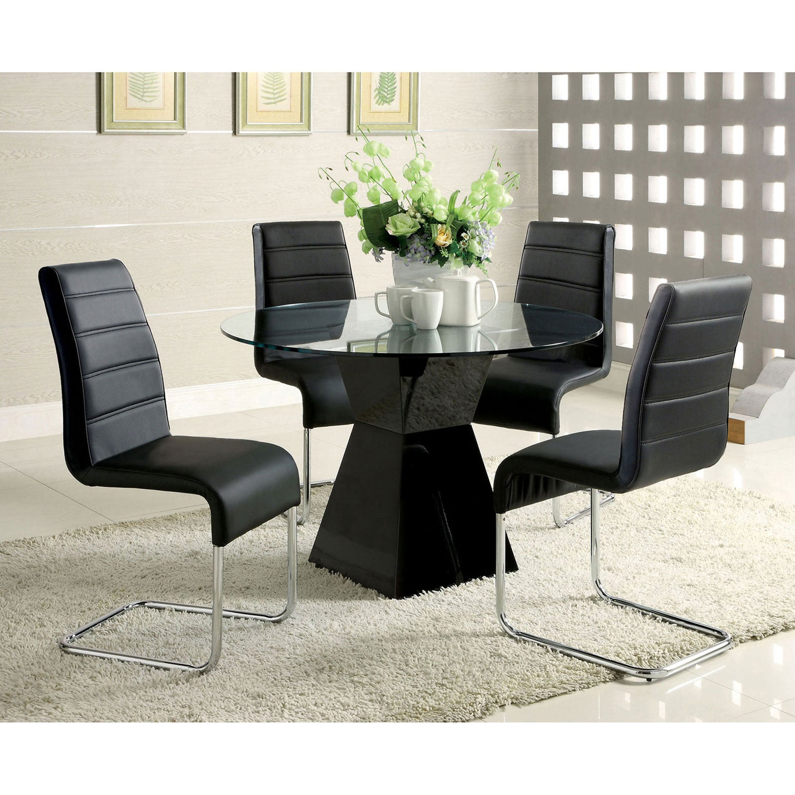 Mauna Black Round Dining Table image